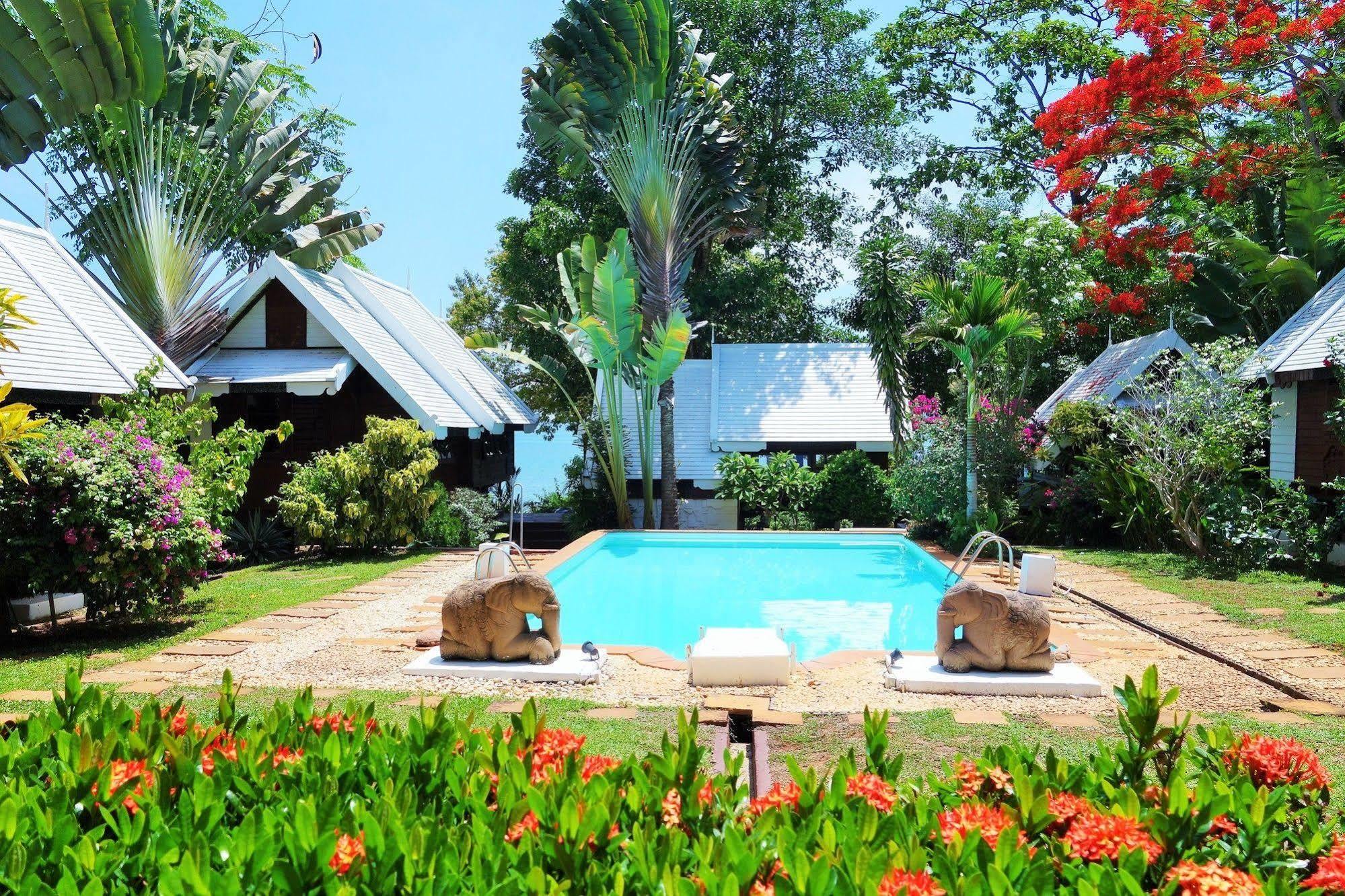 Le Passe-Temps Hotel Tha Lane Bay Ngoại thất bức ảnh