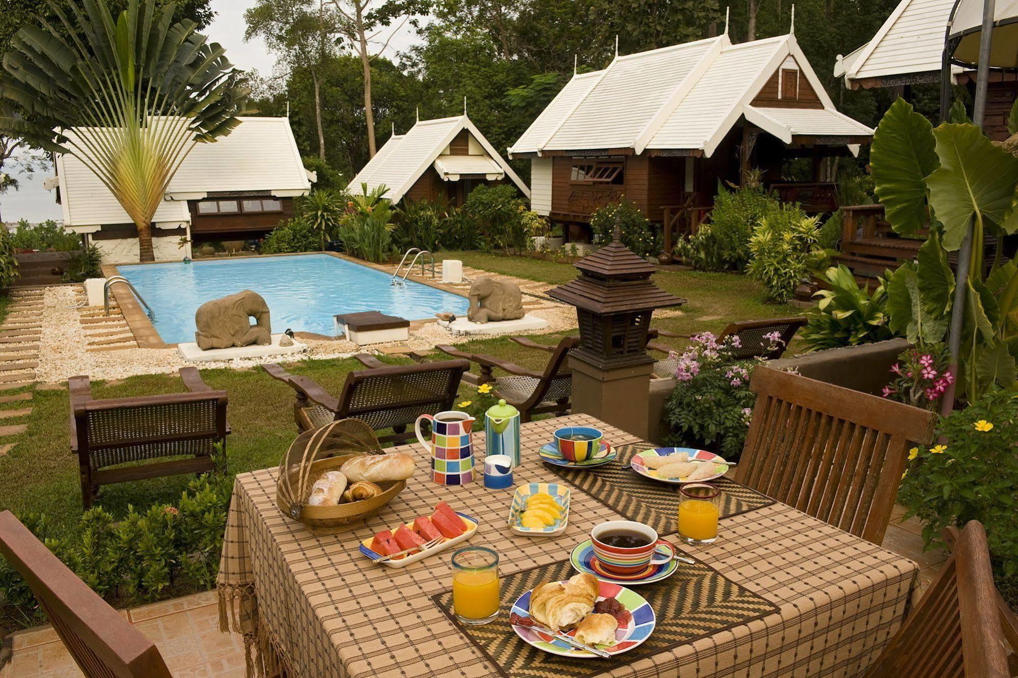 Le Passe-Temps Hotel Tha Lane Bay Ngoại thất bức ảnh